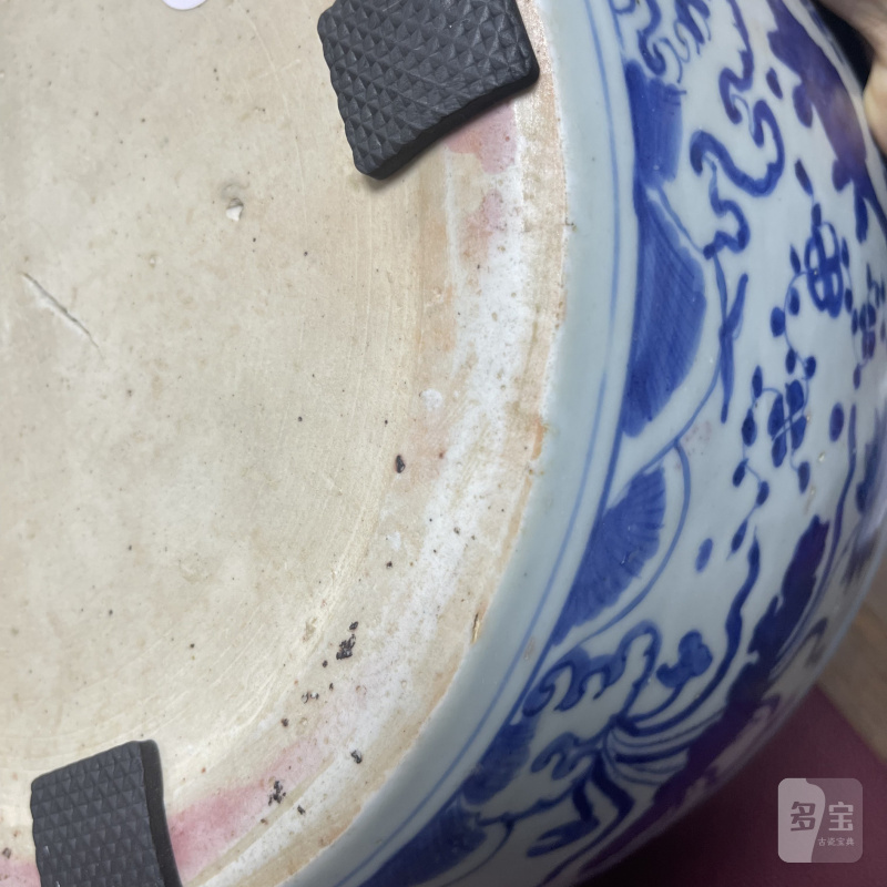 明嘉靖 青花鱼藻纹案缸 - 图19